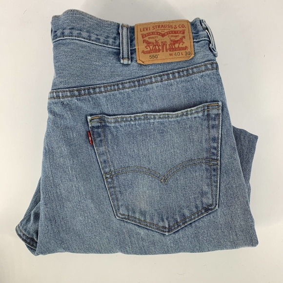 Levis 550 Jeans Mens 40x30 Relaxed Blue Denim Light Wash Workwear‎ Red Tab - Picture 1 of 8